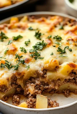 Cheesy Ground Beef and Potato Casserole